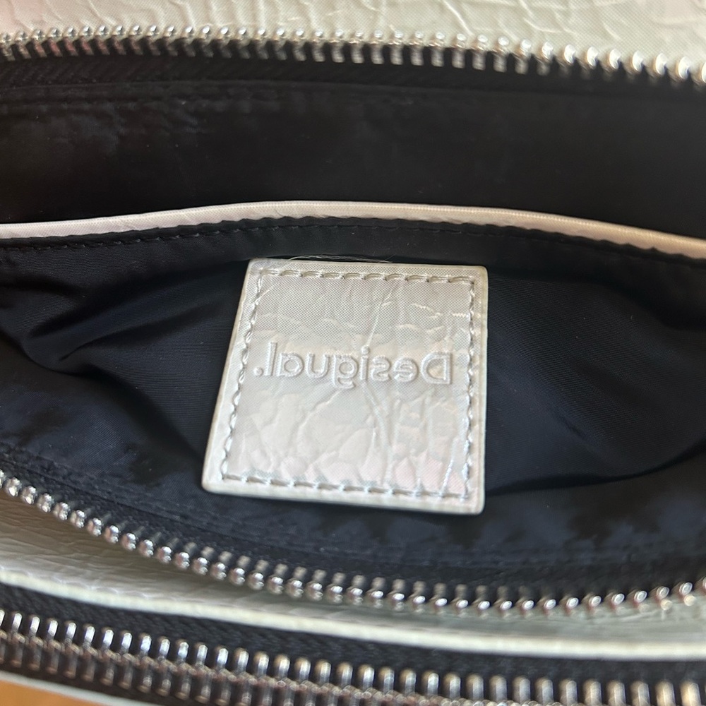 Desigual Iridescent White Crossbody Bag NWOT - Picture 10 of 13